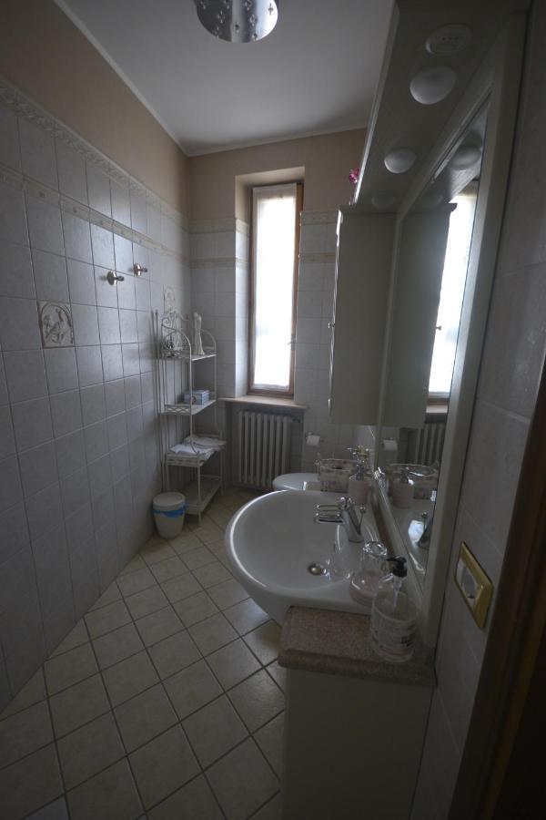 Villa Marisa Pavia Buitenkant foto